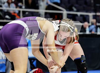 Thumbnail 3 in NYSPHSAA State Championships (Semi-Finals) photogallery.