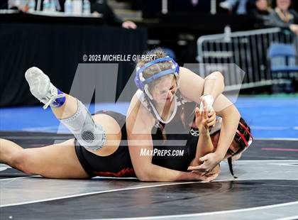 Thumbnail 1 in NYSPHSAA State Championships (Semi-Finals) photogallery.
