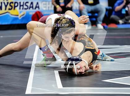 Thumbnail 2 in NYSPHSAA State Championships (Semi-Finals) photogallery.