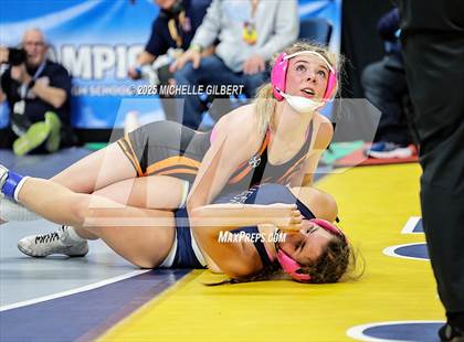 Thumbnail 1 in NYSPHSAA State Championships (Semi-Finals) photogallery.