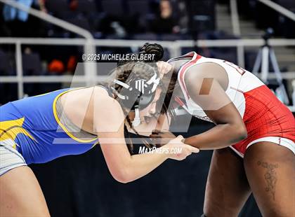 Thumbnail 2 in NYSPHSAA State Championships (Semi-Finals) photogallery.