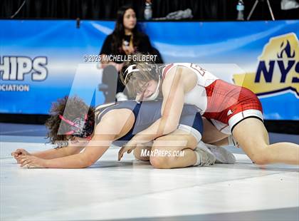 Thumbnail 2 in NYSPHSAA State Championships (Semi-Finals) photogallery.