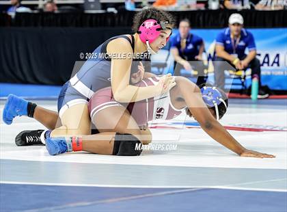 Thumbnail 2 in NYSPHSAA State Championships (Semi-Finals) photogallery.