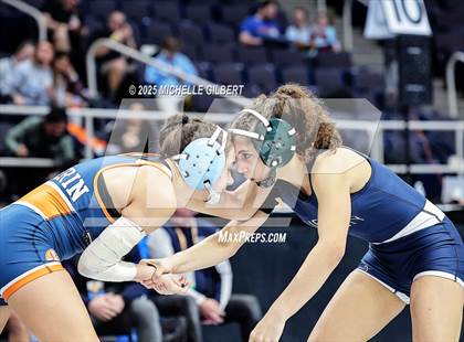 Thumbnail 2 in NYSPHSAA State Championships (Semi-Finals) photogallery.