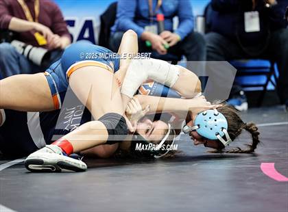 Thumbnail 2 in NYSPHSAA State Championships (Semi-Finals) photogallery.