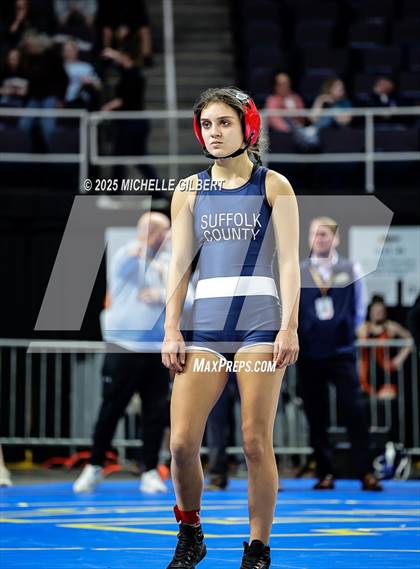 Thumbnail 2 in NYSPHSAA State Championships (Semi-Finals) photogallery.