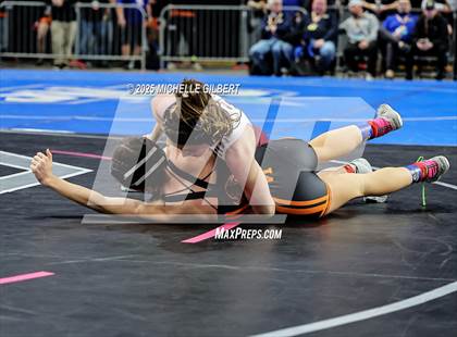 Thumbnail 3 in NYSPHSAA State Championships (Semi-Finals) photogallery.