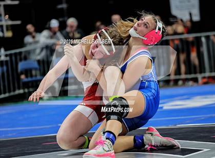 Thumbnail 1 in NYSPHSAA State Championships (Semi-Finals) photogallery.