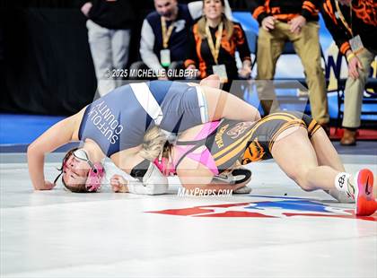 Thumbnail 2 in NYSPHSAA State Championships (Semi-Finals) photogallery.