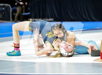 Thumbnail 2 in NYSPHSAA State Championships (Semi-Finals) photogallery.