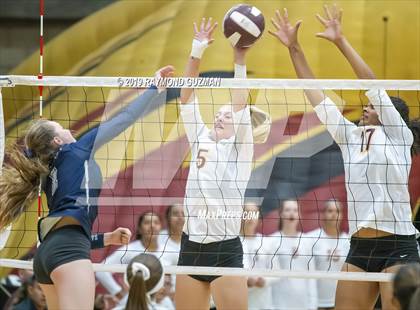 Thumbnail 1 in Clovis East @ Clovis West photogallery.