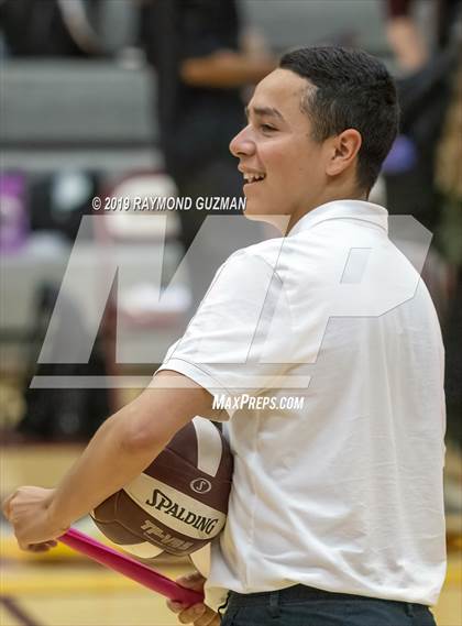 Thumbnail 2 in Clovis East @ Clovis West photogallery.