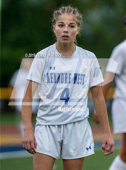 Thumbnail 1 in Kenmore West @ Kenmore East photogallery.