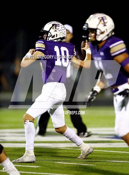 Thumbnail 1 in Lewisville vs Timber Creek photogallery.