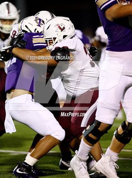 Thumbnail 1 in Lewisville vs Timber Creek photogallery.