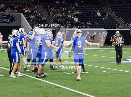 Thumbnail 2 in Honey Grove vs Joaquin (UIL 2A D1 Quarterfinal) photogallery.