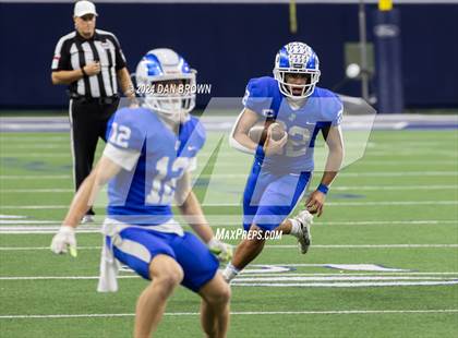 Thumbnail 3 in Honey Grove vs Joaquin (UIL 2A D1 Quarterfinal) photogallery.