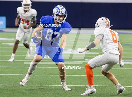 Thumbnail 3 in Honey Grove vs Joaquin (UIL 2A D1 Quarterfinal) photogallery.