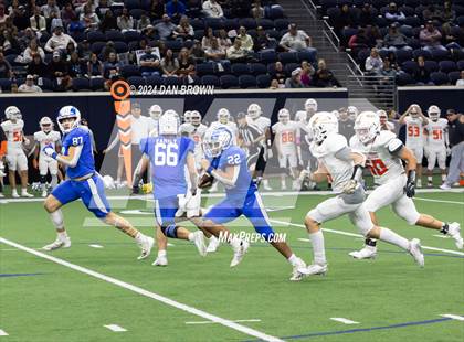 Thumbnail 3 in Honey Grove vs Joaquin (UIL 2A D1 Quarterfinal) photogallery.