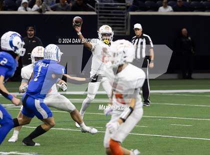 Thumbnail 2 in Honey Grove vs Joaquin (UIL 2A D1 Quarterfinal) photogallery.