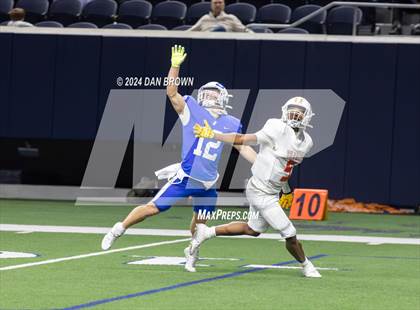 Thumbnail 2 in Honey Grove vs Joaquin (UIL 2A D1 Quarterfinal) photogallery.