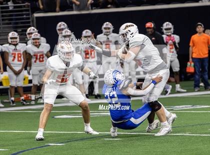 Thumbnail 3 in Honey Grove vs Joaquin (UIL 2A D1 Quarterfinal) photogallery.