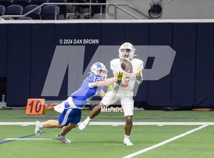 Thumbnail 3 in Honey Grove vs Joaquin (UIL 2A D1 Quarterfinal) photogallery.