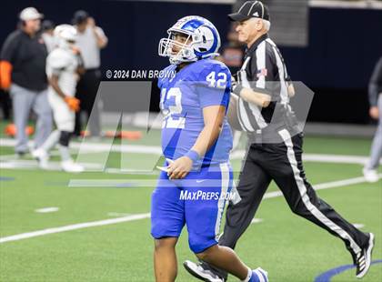Thumbnail 2 in Honey Grove vs Joaquin (UIL 2A D1 Quarterfinal) photogallery.