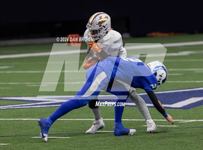 Thumbnail 2 in Honey Grove vs Joaquin (UIL 2A D1 Quarterfinal) photogallery.