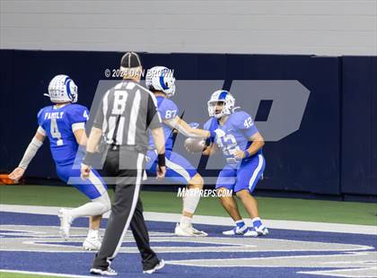 Thumbnail 1 in Honey Grove vs Joaquin (UIL 2A D1 Quarterfinal) photogallery.