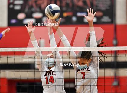 Thumbnail 3 in San Marcos Academy @ Bowie photogallery.