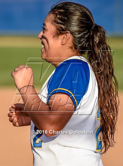 Thumbnail 2 in Moorpark vs Agoura photogallery.