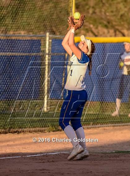 Thumbnail 2 in Moorpark vs Agoura photogallery.