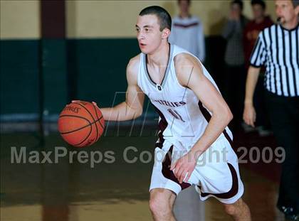 Thumbnail 2 in St. Anthony vs. Calvary Chapel photogallery.