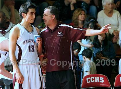 Thumbnail 1 in St. Anthony vs. Calvary Chapel photogallery.