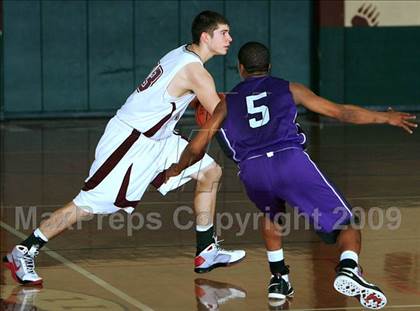 Thumbnail 3 in St. Anthony vs. Calvary Chapel photogallery.