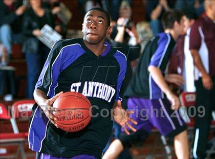Thumbnail 1 in St. Anthony vs. Calvary Chapel photogallery.