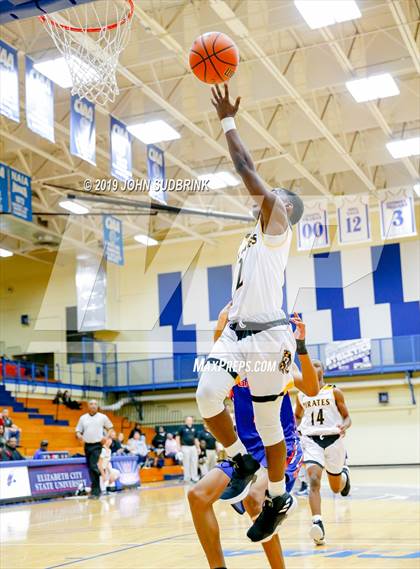 Thumbnail 3 in Greenbrier Christian Academy vs Perquimans (Robert L. Vaughan Border Clash Basketball Invitational) photogallery.