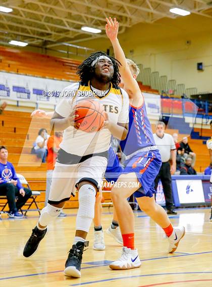 Thumbnail 3 in Greenbrier Christian Academy vs Perquimans (Robert L. Vaughan Border Clash Basketball Invitational) photogallery.