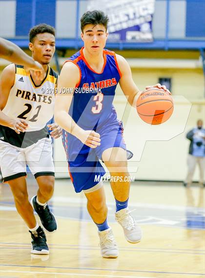 Thumbnail 1 in Greenbrier Christian Academy vs Perquimans (Robert L. Vaughan Border Clash Basketball Invitational) photogallery.