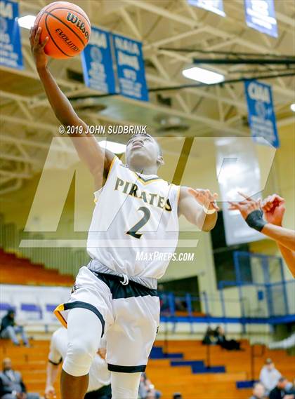 Thumbnail 3 in Greenbrier Christian Academy vs Perquimans (Robert L. Vaughan Border Clash Basketball Invitational) photogallery.
