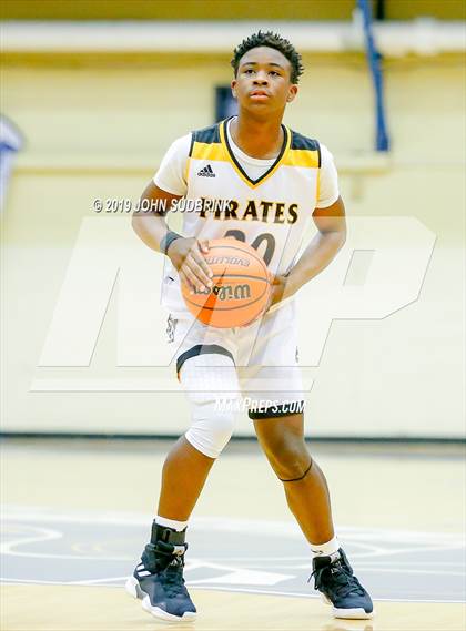 Thumbnail 1 in Greenbrier Christian Academy vs Perquimans (Robert L. Vaughan Border Clash Basketball Invitational) photogallery.