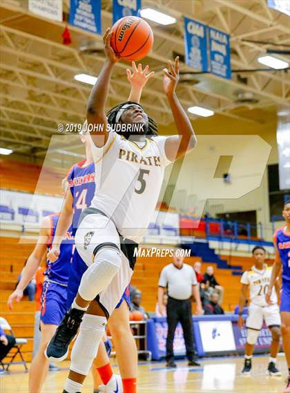 Thumbnail 2 in Greenbrier Christian Academy vs Perquimans (Robert L. Vaughan Border Clash Basketball Invitational) photogallery.