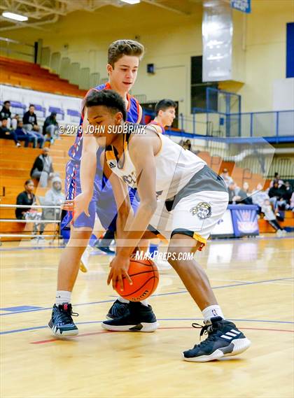 Thumbnail 3 in Greenbrier Christian Academy vs Perquimans (Robert L. Vaughan Border Clash Basketball Invitational) photogallery.