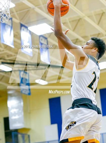 Thumbnail 2 in Greenbrier Christian Academy vs Perquimans (Robert L. Vaughan Border Clash Basketball Invitational) photogallery.