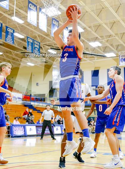 Thumbnail 2 in Greenbrier Christian Academy vs Perquimans (Robert L. Vaughan Border Clash Basketball Invitational) photogallery.