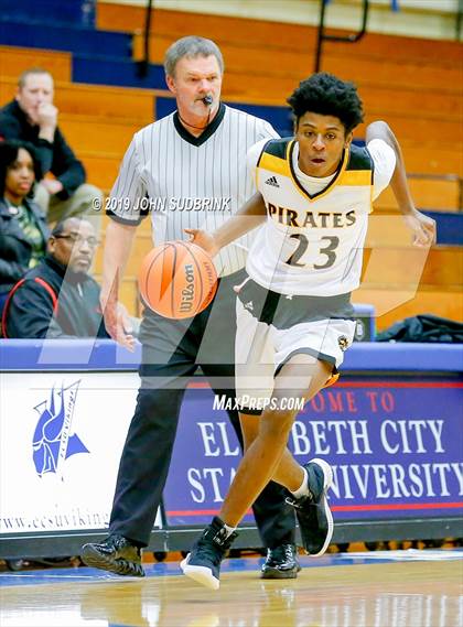 Thumbnail 2 in Greenbrier Christian Academy vs Perquimans (Robert L. Vaughan Border Clash Basketball Invitational) photogallery.