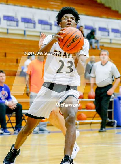 Thumbnail 3 in Greenbrier Christian Academy vs Perquimans (Robert L. Vaughan Border Clash Basketball Invitational) photogallery.