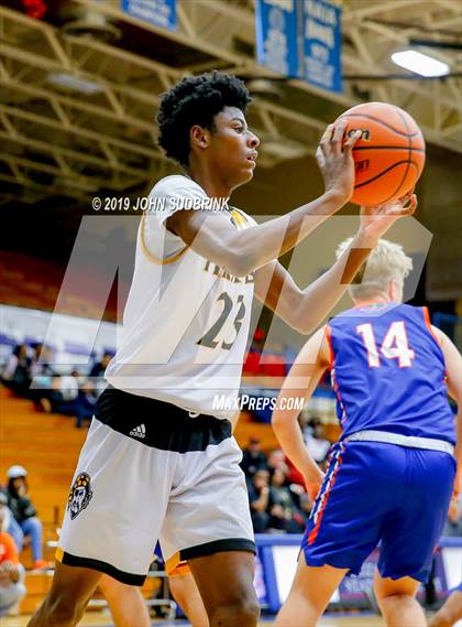 Thumbnail 2 in Greenbrier Christian Academy vs Perquimans (Robert L. Vaughan Border Clash Basketball Invitational) photogallery.