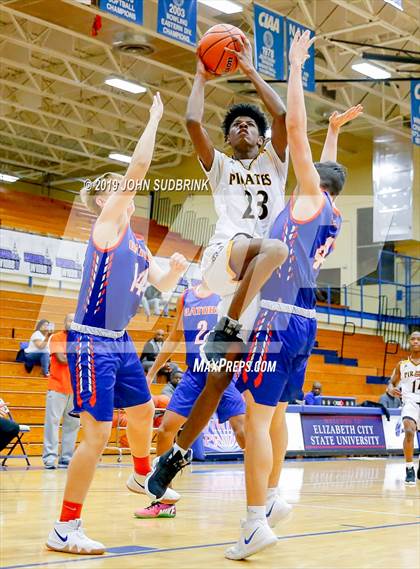 Thumbnail 2 in Greenbrier Christian Academy vs Perquimans (Robert L. Vaughan Border Clash Basketball Invitational) photogallery.